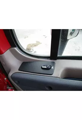 FREIGHTLINER CASCADIA 125 DOOR ELECTRICAL SWITCH