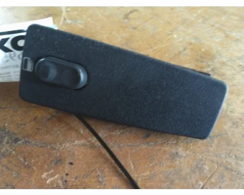 FREIGHTLINER CASCADIA 125 DOOR ELECTRICAL SWITCH