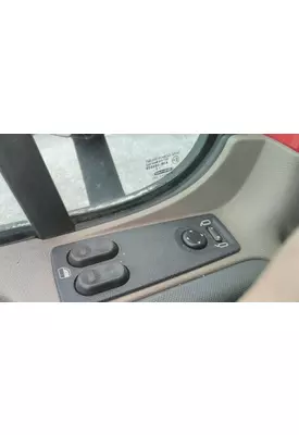 FREIGHTLINER CASCADIA 125 DOOR ELECTRICAL SWITCH