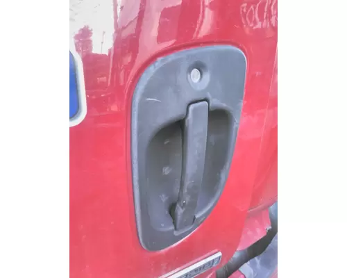 FREIGHTLINER CASCADIA 125 DOOR HANDLE