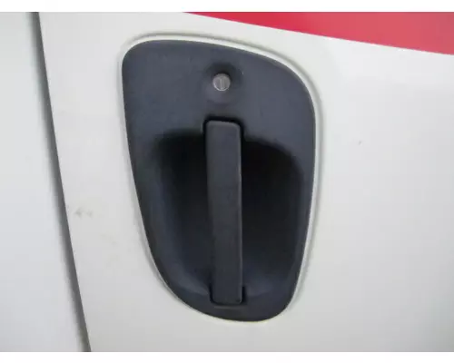 FREIGHTLINER CASCADIA 125 DOOR HANDLE