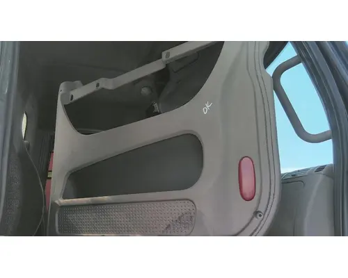 FREIGHTLINER CASCADIA 125 DOOR INTERIOR PANEL