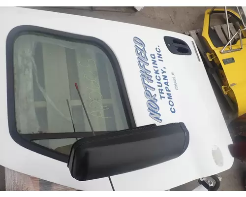 FREIGHTLINER CASCADIA 125 Door Assembly, Front