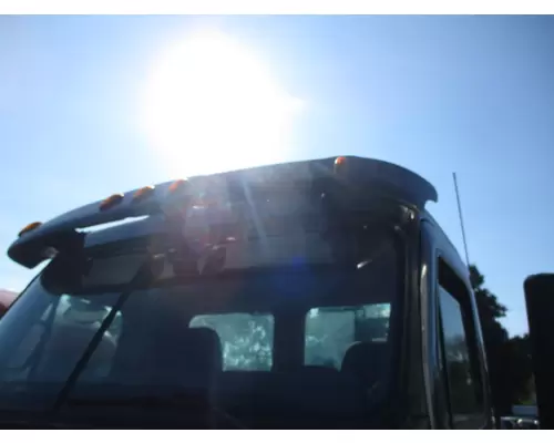 FREIGHTLINER CASCADIA 125 EXTERIOR SUN VISOR