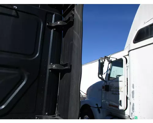 FREIGHTLINER CASCADIA 125 FAIRING, SLEEPER