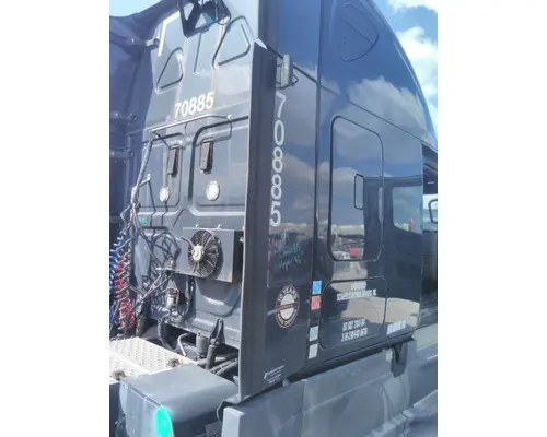 FREIGHTLINER CASCADIA 125 FAIRING, SLEEPER