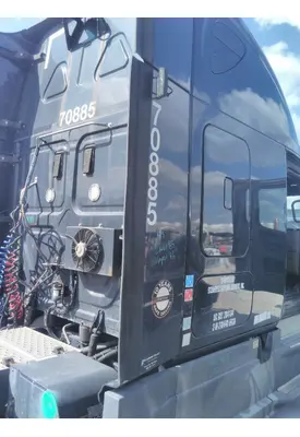 FREIGHTLINER CASCADIA 125 FAIRING, SLEEPER