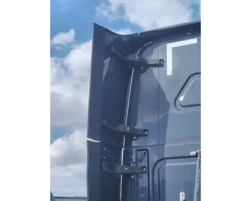 FREIGHTLINER CASCADIA 125 FAIRING, SLEEPER