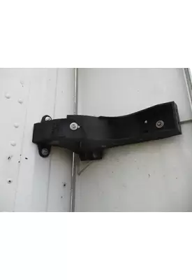 FREIGHTLINER CASCADIA 125 FAIRING BRACKET/MOUNT