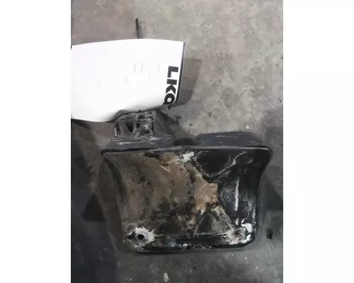 FREIGHTLINER CASCADIA 125 FAIRING BRACKETMOUNT