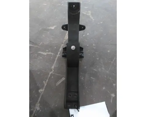 FREIGHTLINER CASCADIA 125 FAIRING BRACKETMOUNT