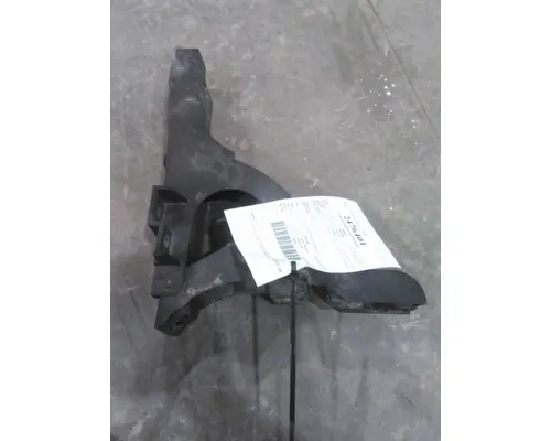 FREIGHTLINER CASCADIA 125 FAIRING BRACKETMOUNT
