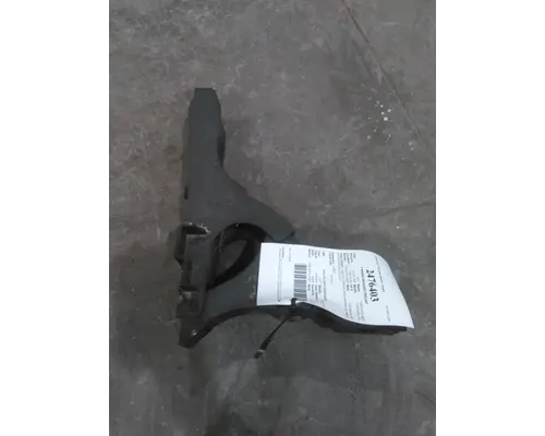 FREIGHTLINER CASCADIA 125 FAIRING BRACKETMOUNT