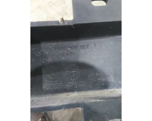 FREIGHTLINER CASCADIA 125 FAIRING BRACKETMOUNT