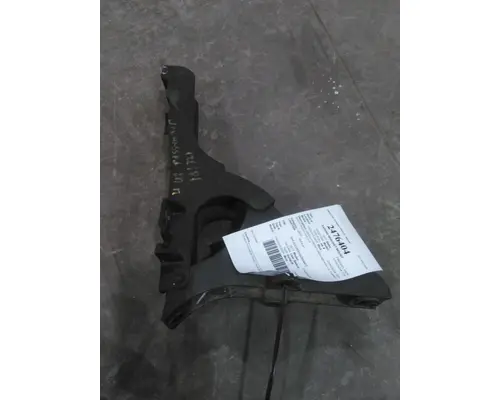 FREIGHTLINER CASCADIA 125 FAIRING BRACKETMOUNT