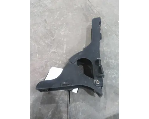 FREIGHTLINER CASCADIA 125 FAIRING BRACKETMOUNT