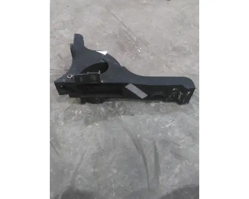 FREIGHTLINER CASCADIA 125 FAIRING BRACKETMOUNT