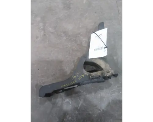 FREIGHTLINER CASCADIA 125 FAIRING BRACKETMOUNT