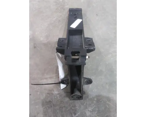 FREIGHTLINER CASCADIA 125 FAIRING BRACKETMOUNT