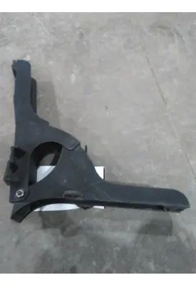 FREIGHTLINER CASCADIA 125 FAIRING BRACKET/MOUNT