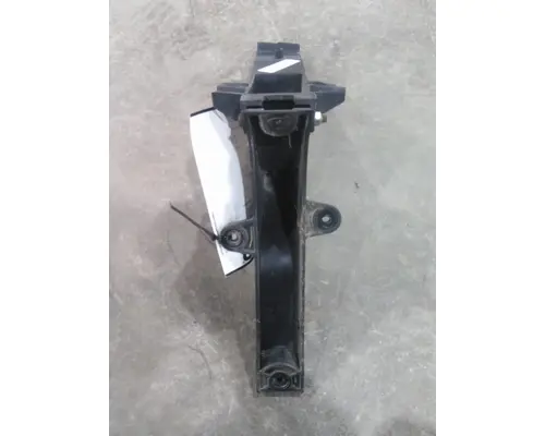 FREIGHTLINER CASCADIA 125 FAIRING BRACKETMOUNT