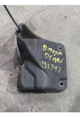FREIGHTLINER CASCADIA 125 FAIRING BRACKET/MOUNT