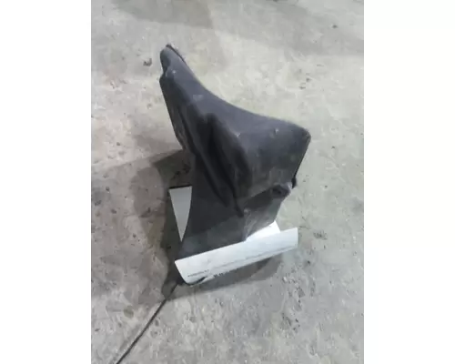 FREIGHTLINER CASCADIA 125 FAIRING BRACKETMOUNT