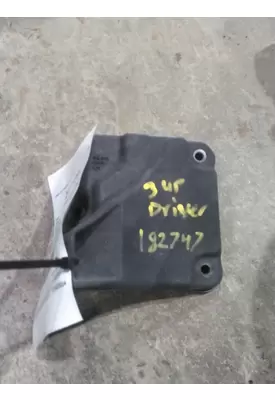 FREIGHTLINER CASCADIA 125 FAIRING BRACKET/MOUNT