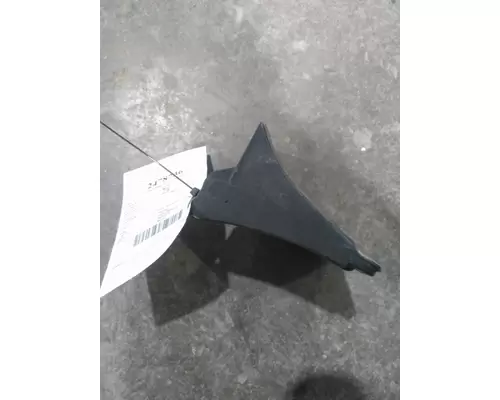 FREIGHTLINER CASCADIA 125 FAIRING BRACKETMOUNT