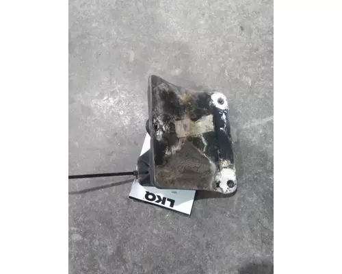 FREIGHTLINER CASCADIA 125 FAIRING BRACKETMOUNT