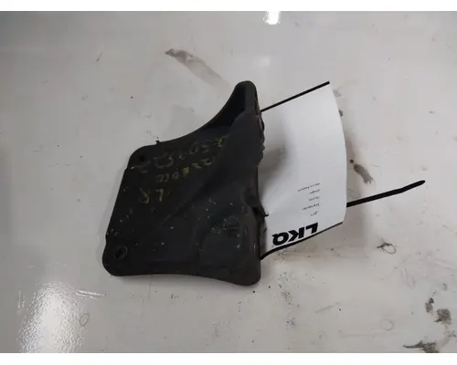 FREIGHTLINER CASCADIA 125 FAIRING BRACKETMOUNT