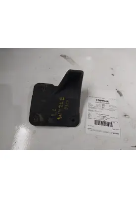 FREIGHTLINER CASCADIA 125 FAIRING BRACKET/MOUNT