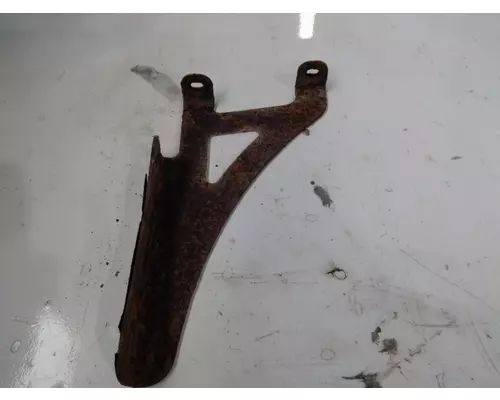 FREIGHTLINER CASCADIA 125 FAIRING BRACKETMOUNT
