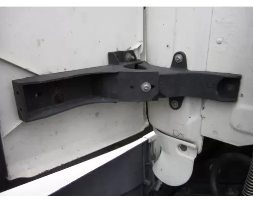 FREIGHTLINER CASCADIA 125 FAIRING BRACKETMOUNT