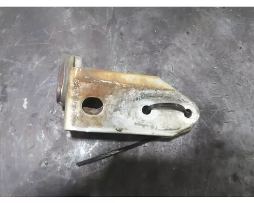 FREIGHTLINER CASCADIA 125 FAIRING BRACKETMOUNT