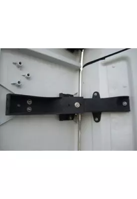 FREIGHTLINER CASCADIA 125 FAIRING BRACKET/MOUNT