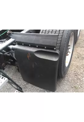 FREIGHTLINER CASCADIA 125 FENDER, QUARTER/HALF REAR