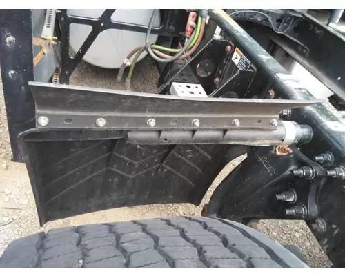 FREIGHTLINER CASCADIA 125 FENDER, QUARTERHALF REAR