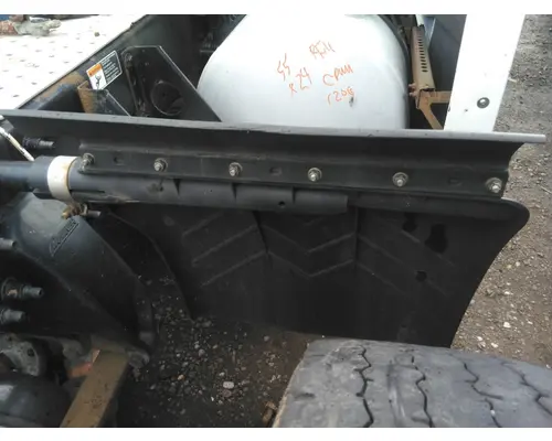 FREIGHTLINER CASCADIA 125 FENDER, QUARTERHALF REAR