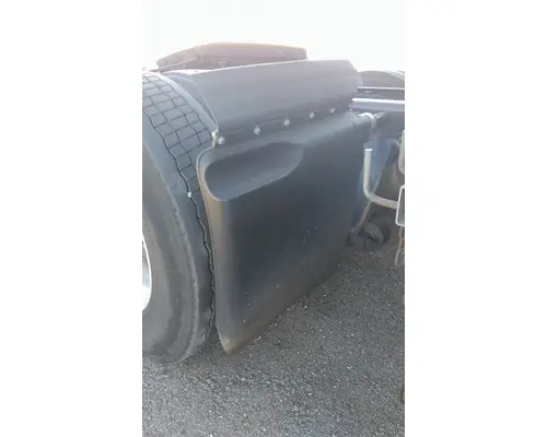 FREIGHTLINER CASCADIA 125 FENDER, QUARTERHALF REAR