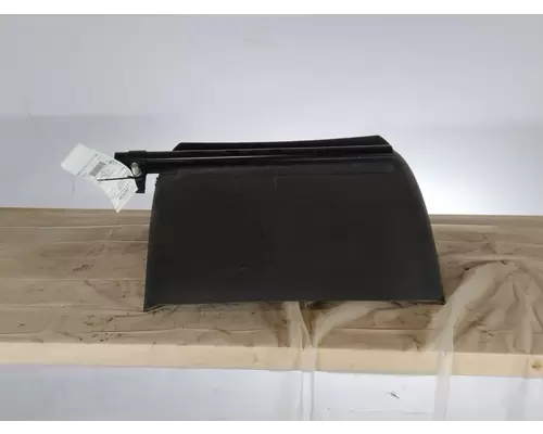 FREIGHTLINER CASCADIA 125 FENDER, QUARTERHALF REAR