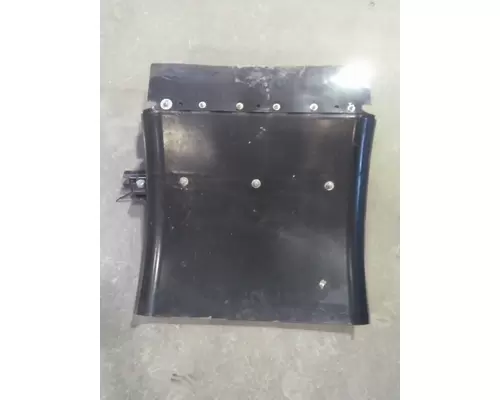 FREIGHTLINER CASCADIA 125 FENDER, QUARTERHALF REAR