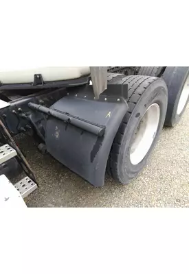 FREIGHTLINER CASCADIA 125 FENDER, QUARTER/HALF REAR