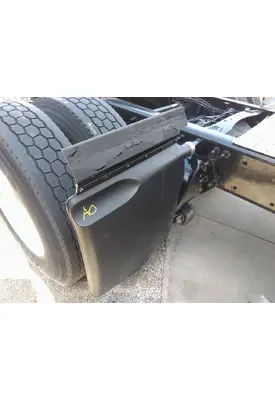 FREIGHTLINER CASCADIA 125 FENDER, QUARTER/HALF REAR