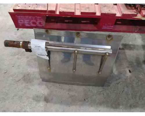 FREIGHTLINER CASCADIA 125 FENDER, QUARTERHALF REAR