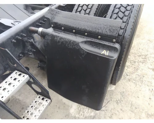 FREIGHTLINER CASCADIA 125 FENDER, QUARTER/HALF REAR
