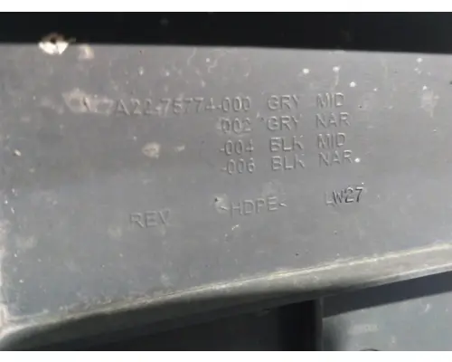 FREIGHTLINER CASCADIA 125 FENDER, QUARTERHALF REAR