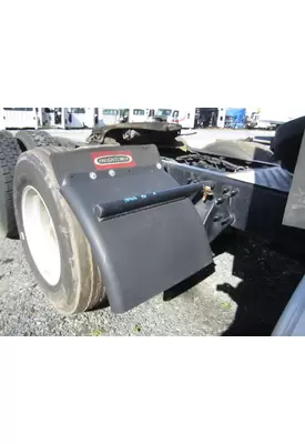 FREIGHTLINER CASCADIA 125 FENDER, QUARTER/HALF REAR