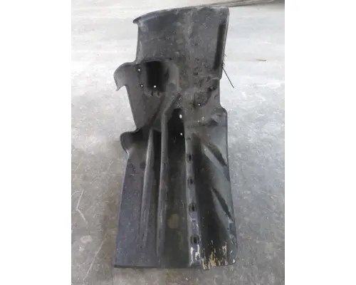 FREIGHTLINER CASCADIA 125 FENDER, SPLASH SHIELDGUARD