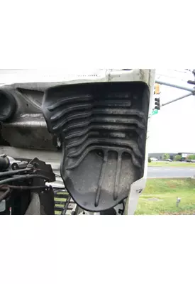 FREIGHTLINER CASCADIA 125 FENDER, SPLASH SHIELD/GUARD